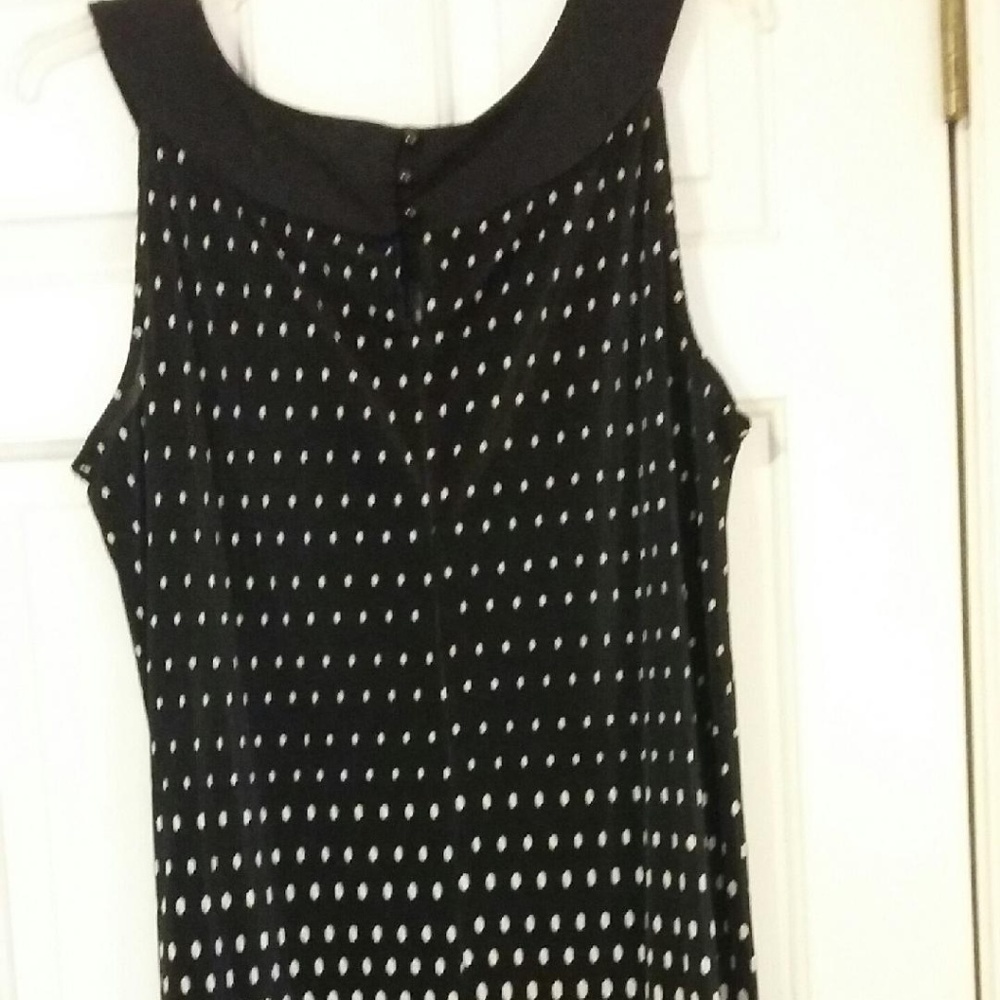 Dress - Picture 3 of 7